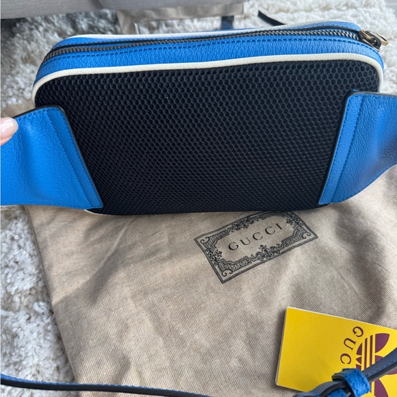 💙 Gucci x Adidas Leather Belt Bag – Retro Blue - Picture 5 of 8